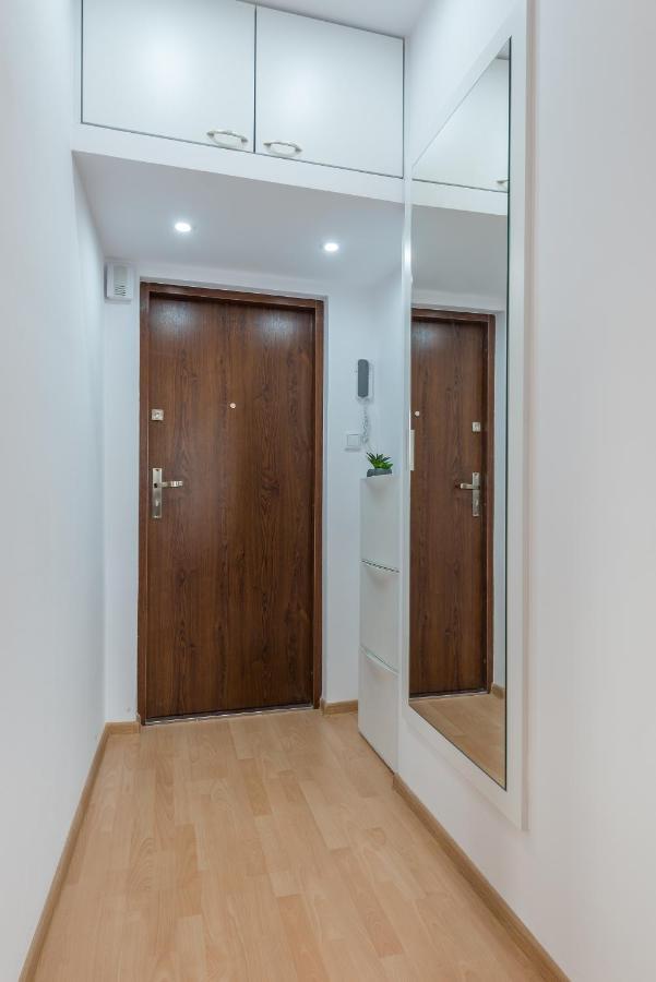 Szczesliwice Ochota P&O Serviced Apartments Varsavia Esterno foto