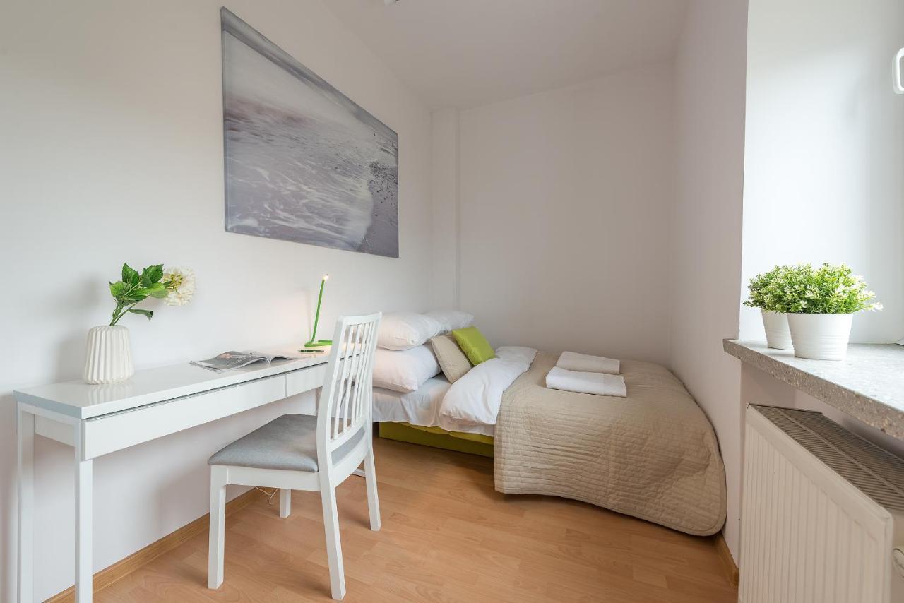 Szczesliwice Ochota P&O Serviced Apartments Varsavia Esterno foto